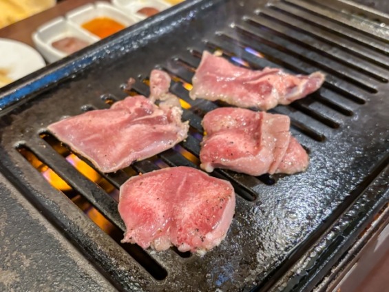 【2026】新宿の安い焼肉が旨い真相！コスパ最強穴場店を徹底比較