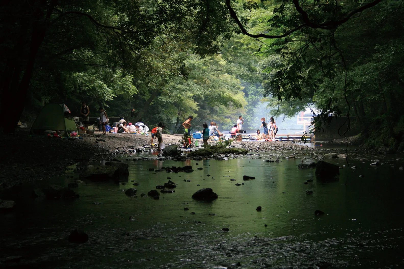 滝畑湖畔バーベキュー場攻略！予約なしの混雑回避や料金・川遊びルール