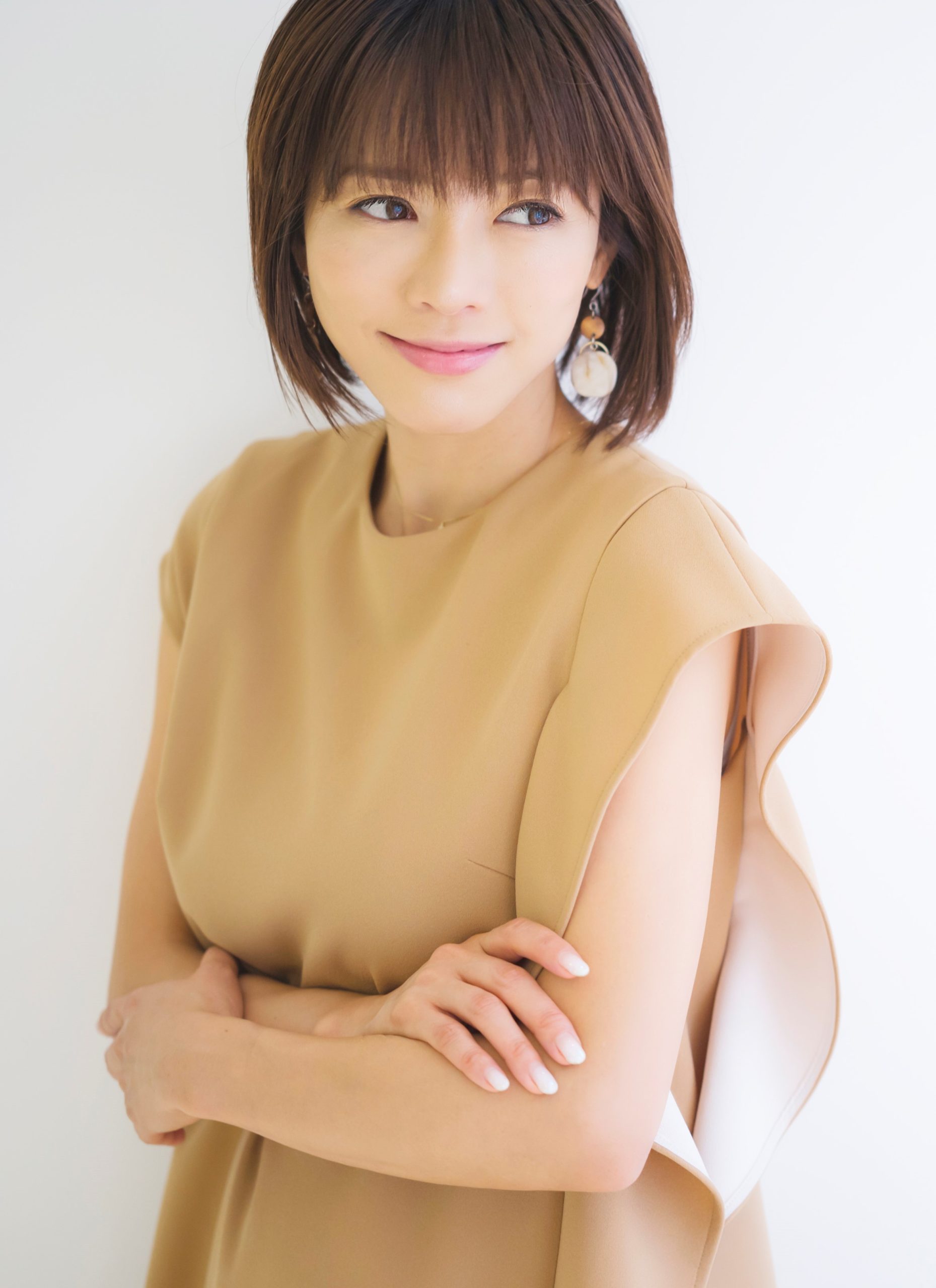 釈由美子の現在｜テレビ激減の真相と実業家夫・息子の私生活に迫る