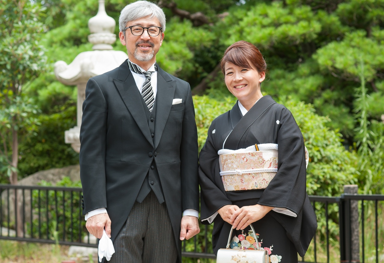 結婚式の母親の服装マナー完全版！黒留袖と洋装の格合わせ最新真相