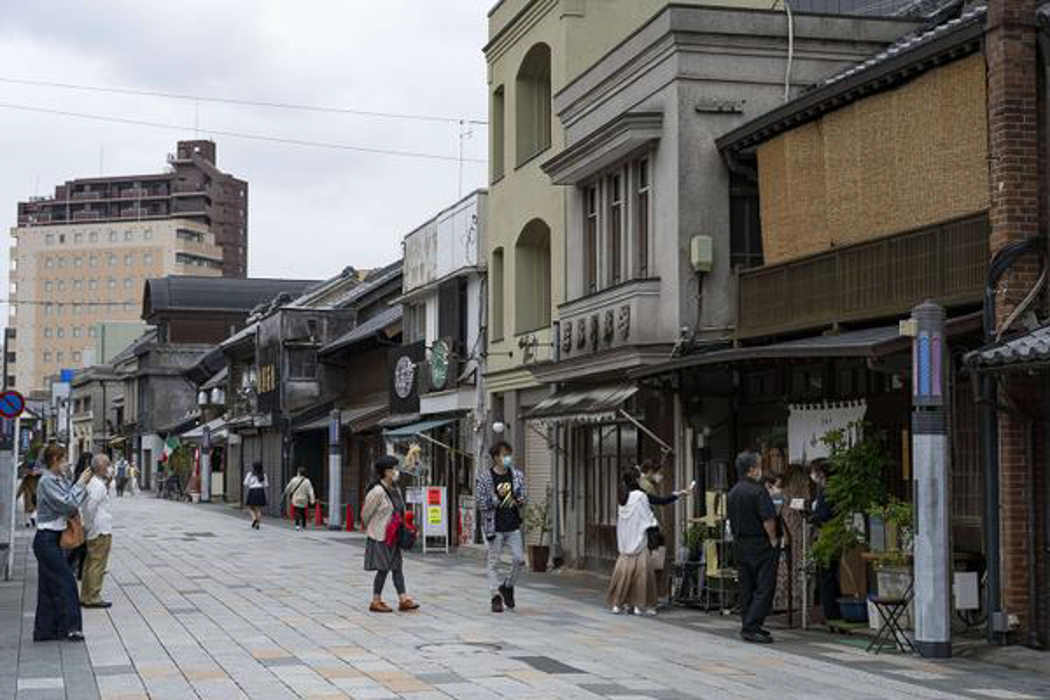 【2026年現地ルポ】なぜ今、川越「大正浪漫夢通り」に人が惹きつけられるのか？レトロ建築の再生と進化する街並みのリアル
