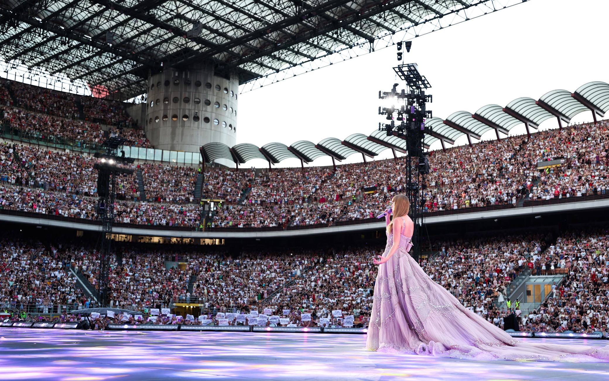 San Siro Eras Tour Bag Policy