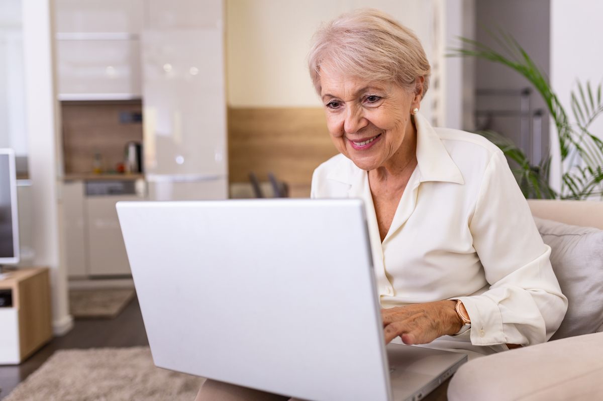 State Pensioners to Receive Free Devices to Boost Internet Usage