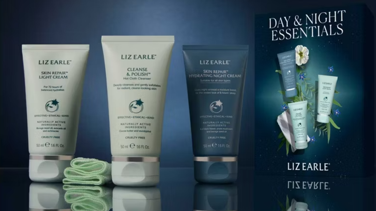Liz Earle Gift Set with Free Perfume