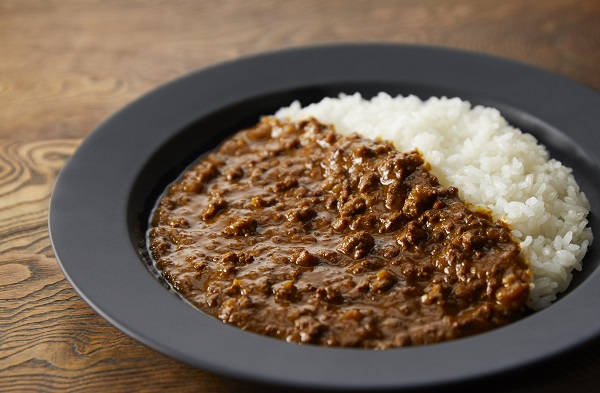 【2026年最新】「ドライカレー」と「キーマカレー」の決定的な違いとは？カレーマニアも意外と知らないルーツと進化の真実