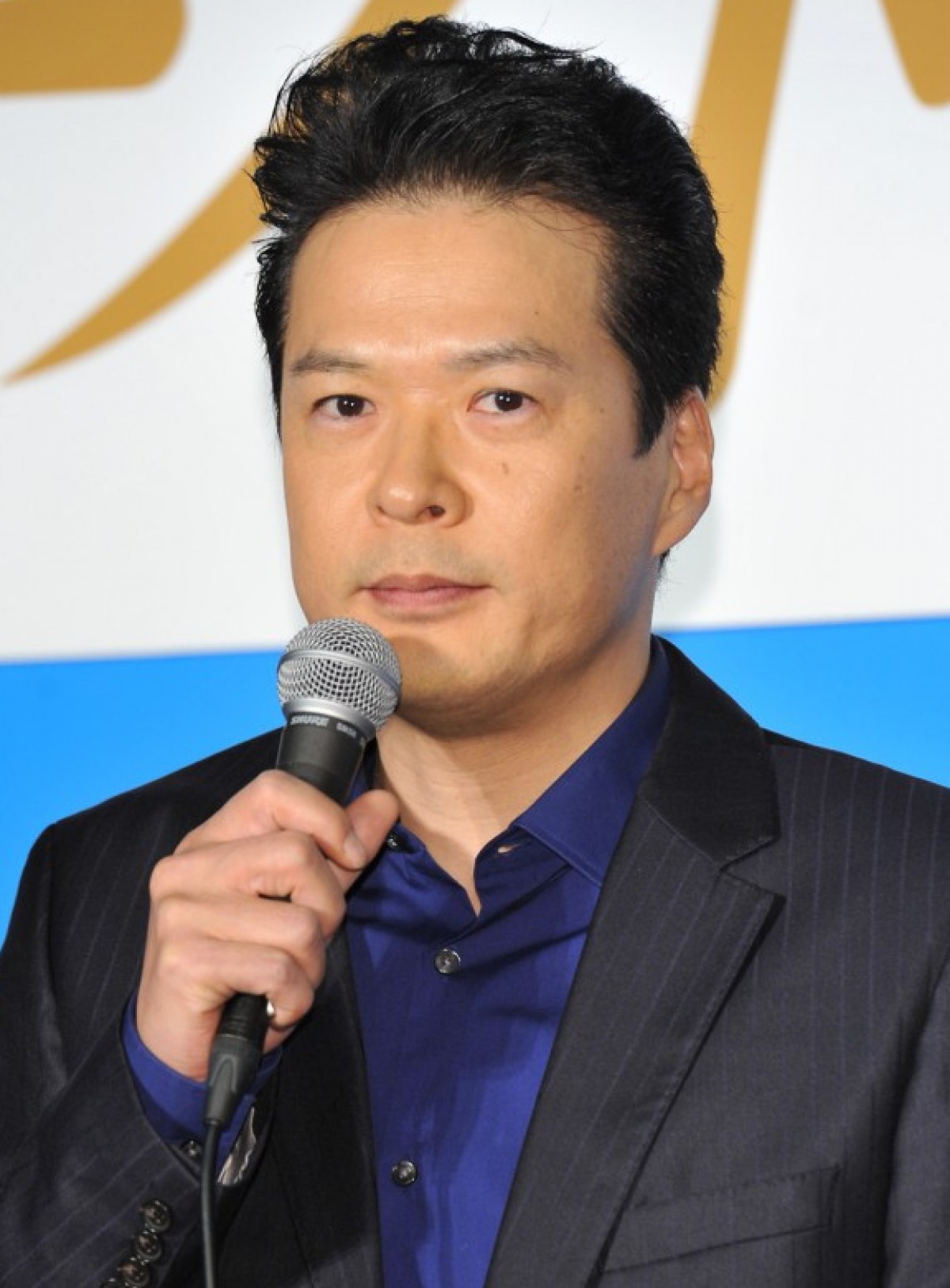 仲間由紀恵と夫・田中哲司のリアル 双子育児と夫婦の現在地を追う
