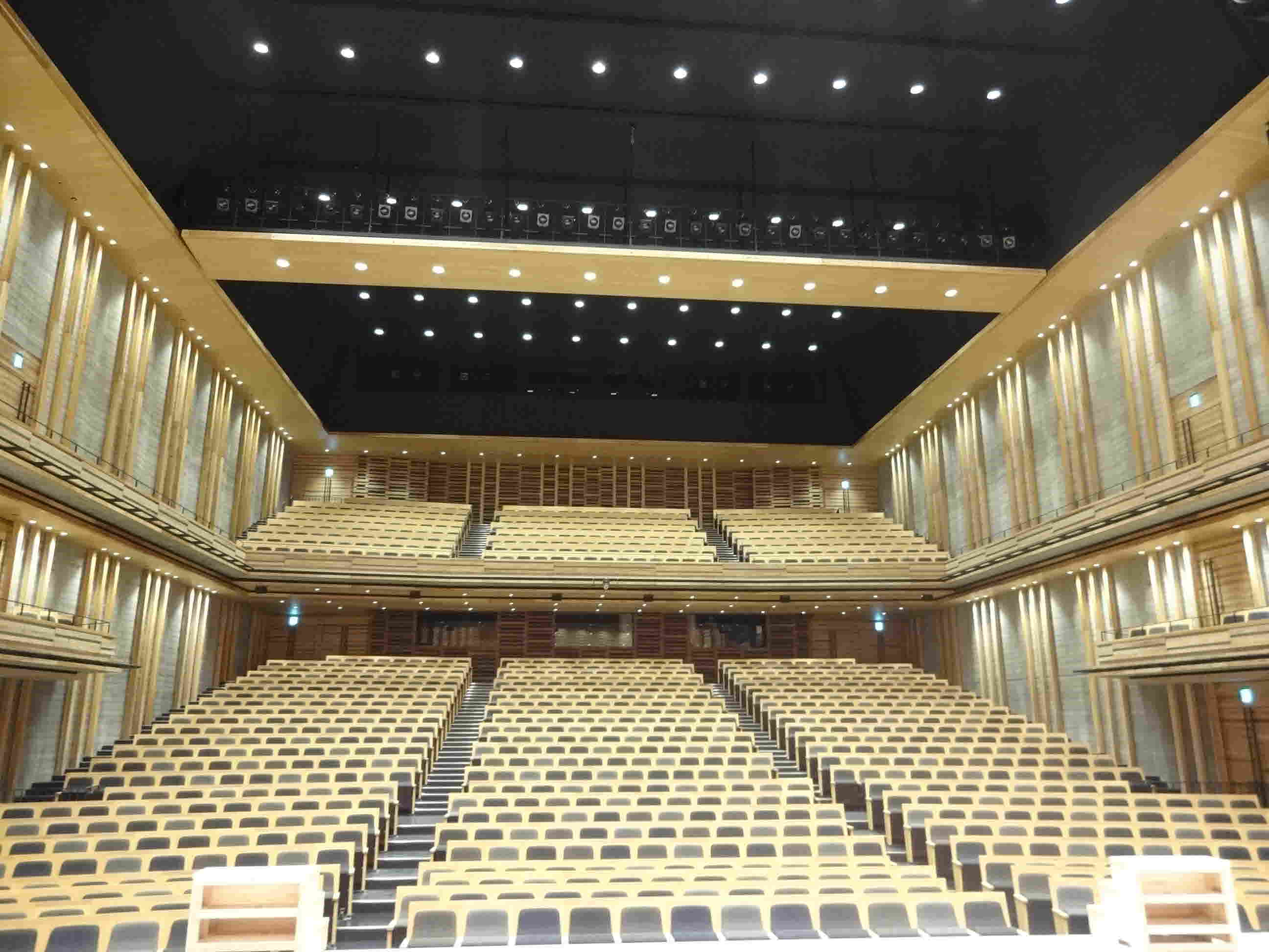 【2026最新】観音寺市民会館の座席見え方は？キャパや穴場駐車場も徹底解説