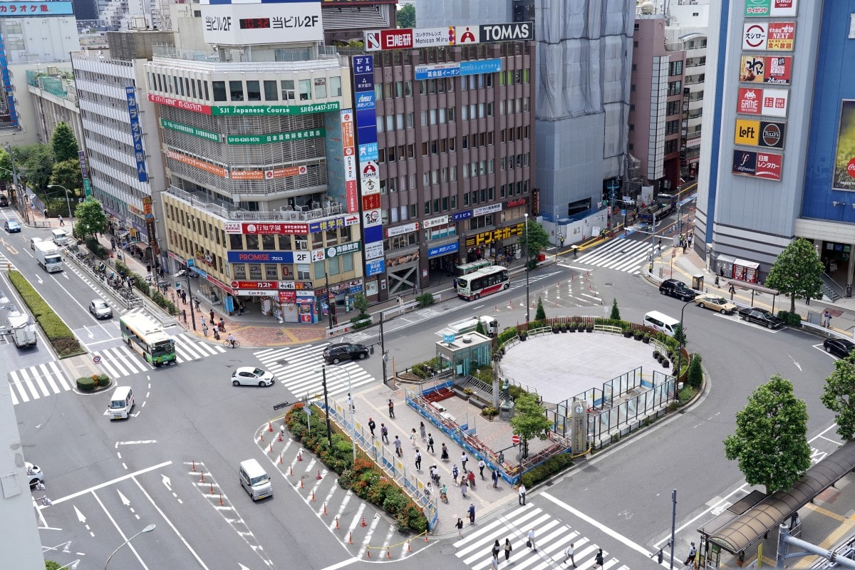 激変した高田馬場駅ロータリーの現在！路上飲みの聖地は今どうなった？
