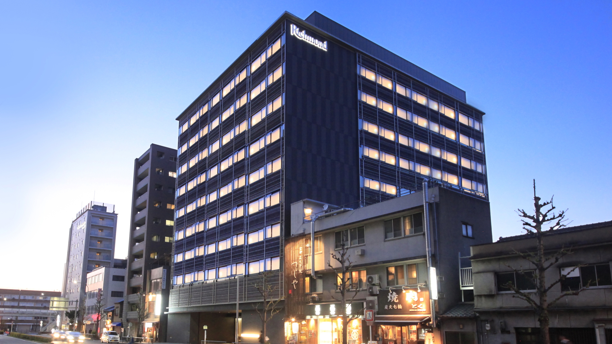 京都駅中央口から徒歩5分、喧騒を抜け出た先にある「静寂の隠れ家」――2026年、大人があえてリッチモンドホテルプレミア京都駅前を選ぶこれだけの理由