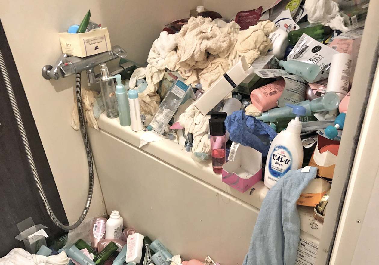 なぜ美人ほど汚部屋に？片付けられない女性の心理と育ちの真相【2026年最新】