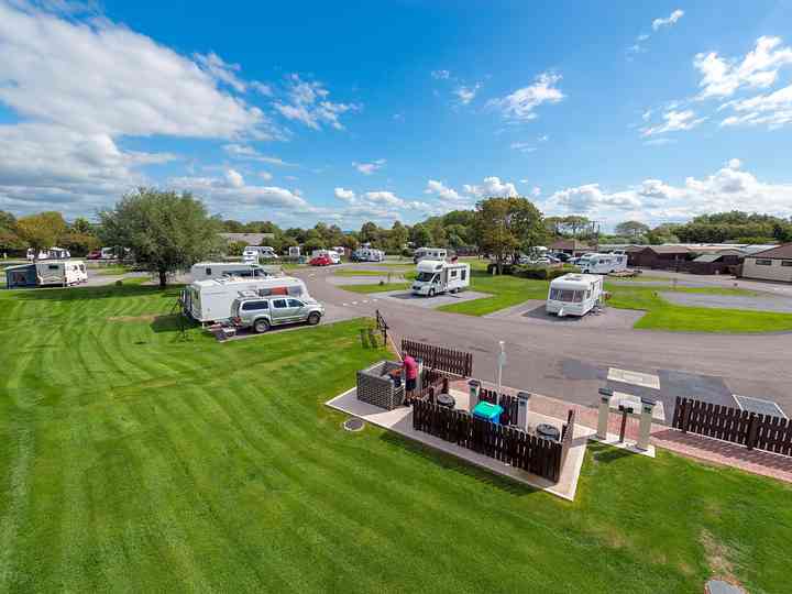 Hurn Lane Caravan and Motorhome Club Campsite