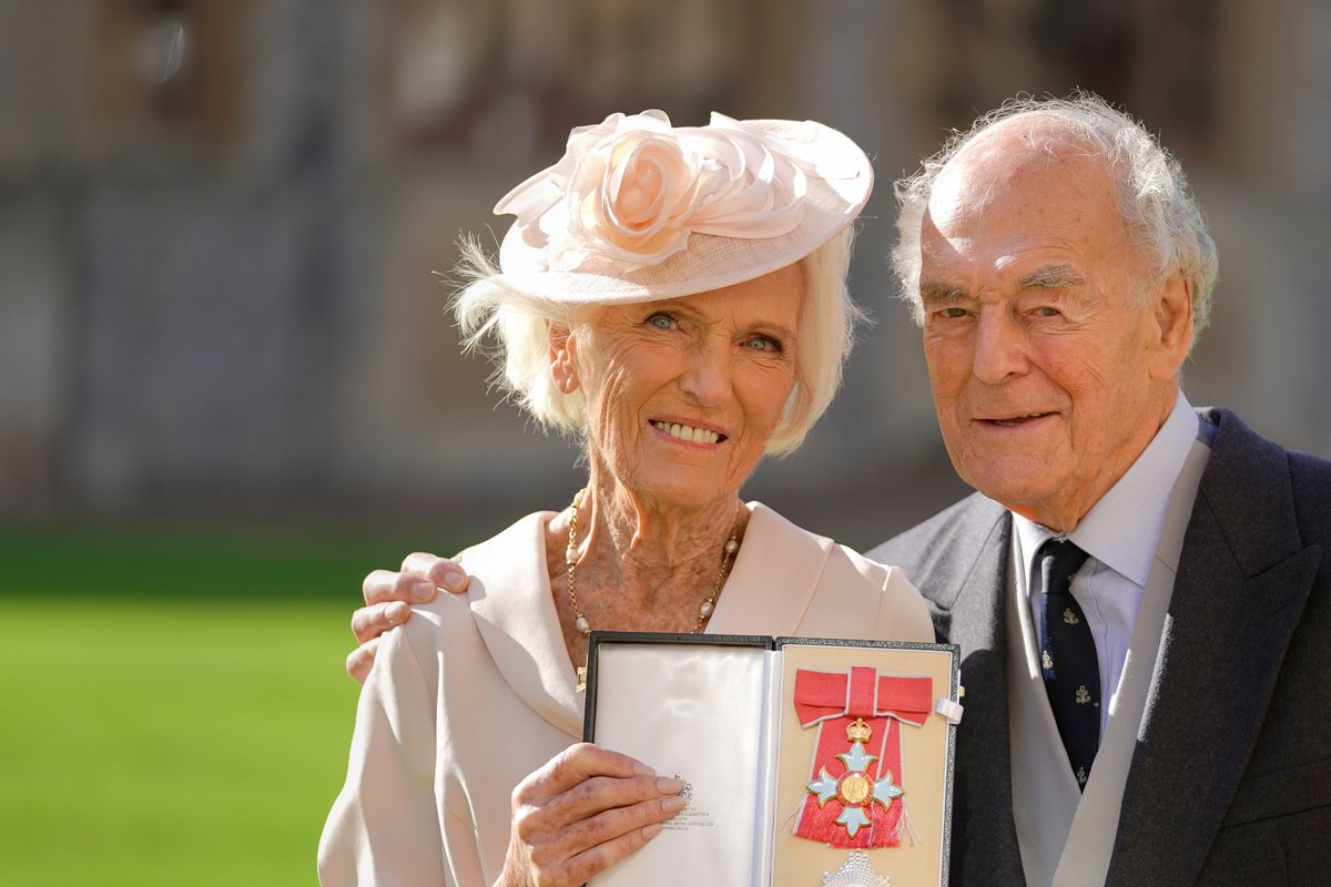 How Old Is Mary Berry Husband
