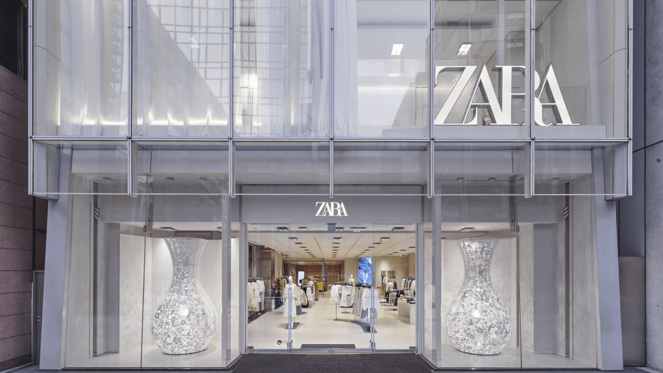 Zara銀座が全面刷新！旗艦店限定アイテムと混雑回避術を徹底追跡