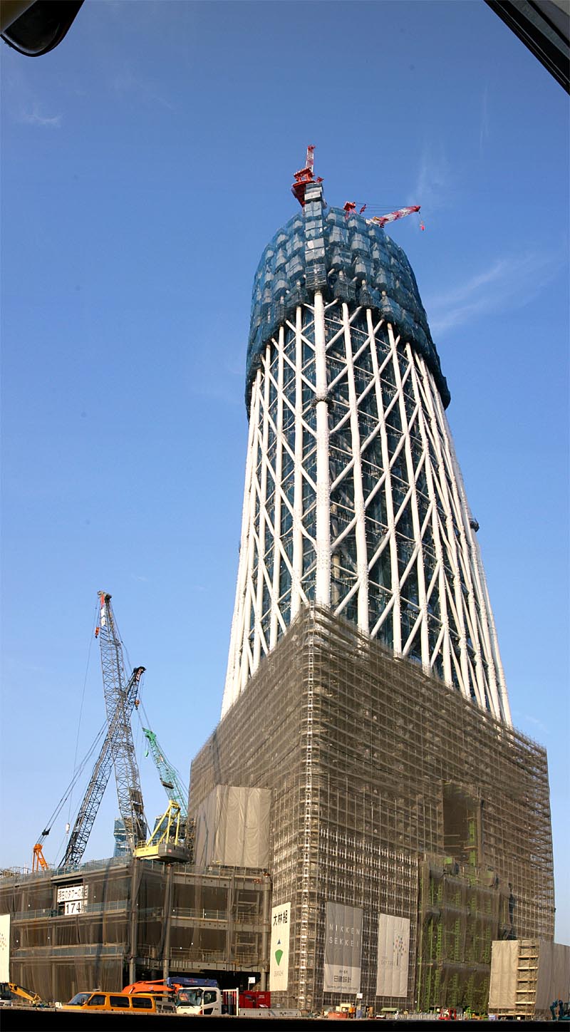 スカイツリー竣工の真相｜開業日との違いと大林組が挑んだ3.11の奇跡