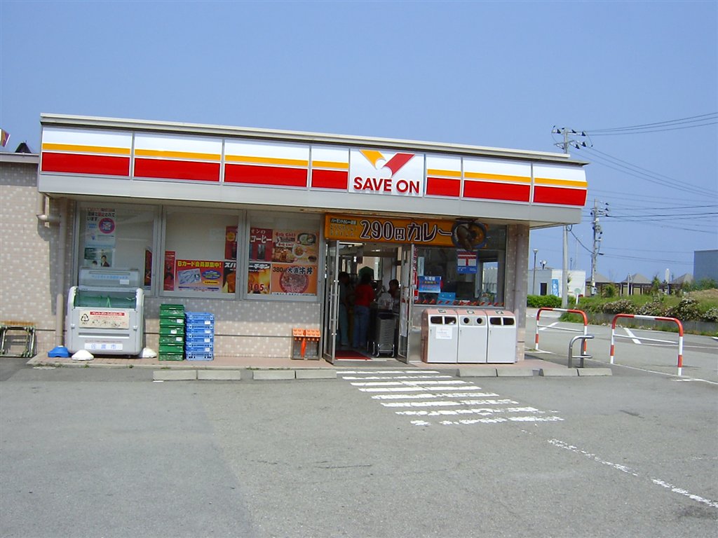 佐渡のコンビニはなぜローソンだけ？謎の営業時間と物流の限界に迫る