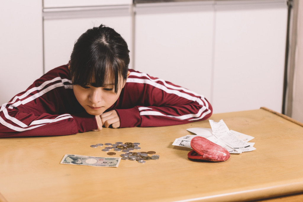 「よーく考えようお金は大事だよ」Cmの真相！歴代歌手と誕生秘話