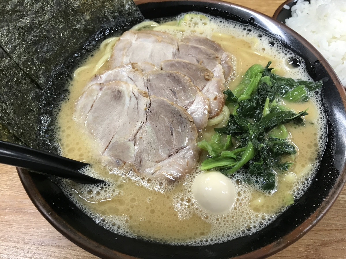 らっち家瀬谷本店の魅力解剖！壱系名店の味と混雑・駐車場攻略2026