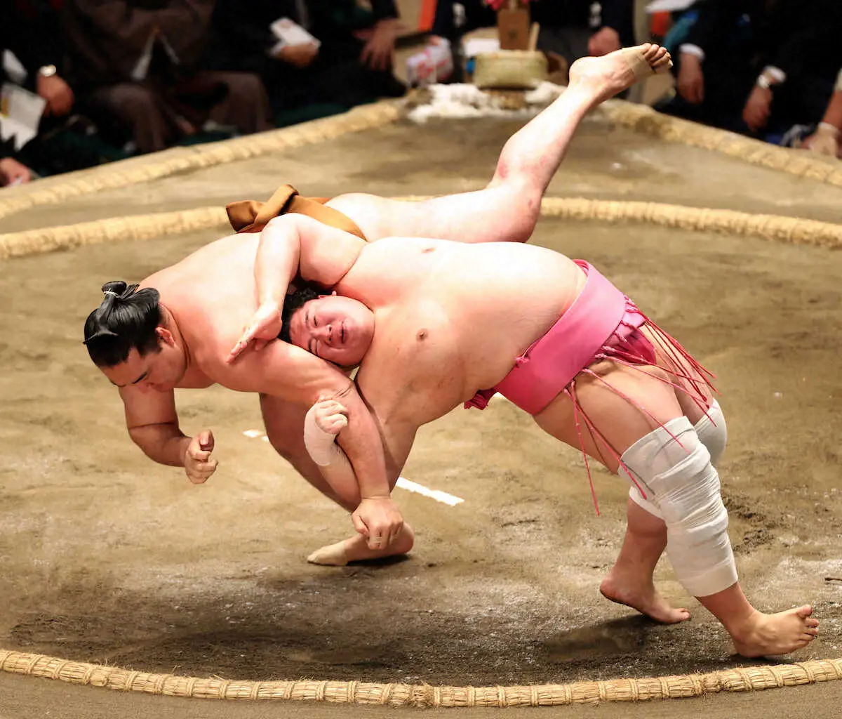 宇良が魅せた伝説の大技「伝え反り」勝機を分けた瞬間の真実
