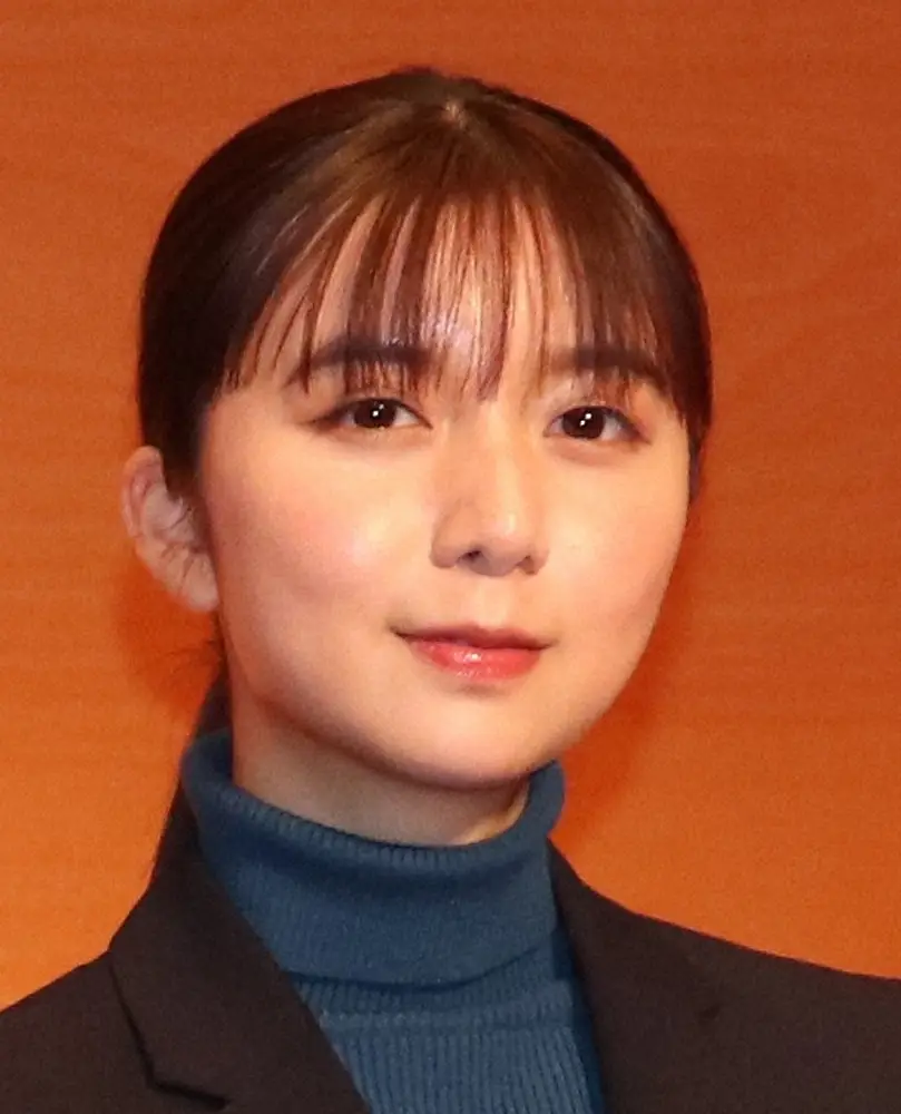上白石萌歌の年齢は何歳？姉・萌音との意外な年齢差と経歴を徹底解剖