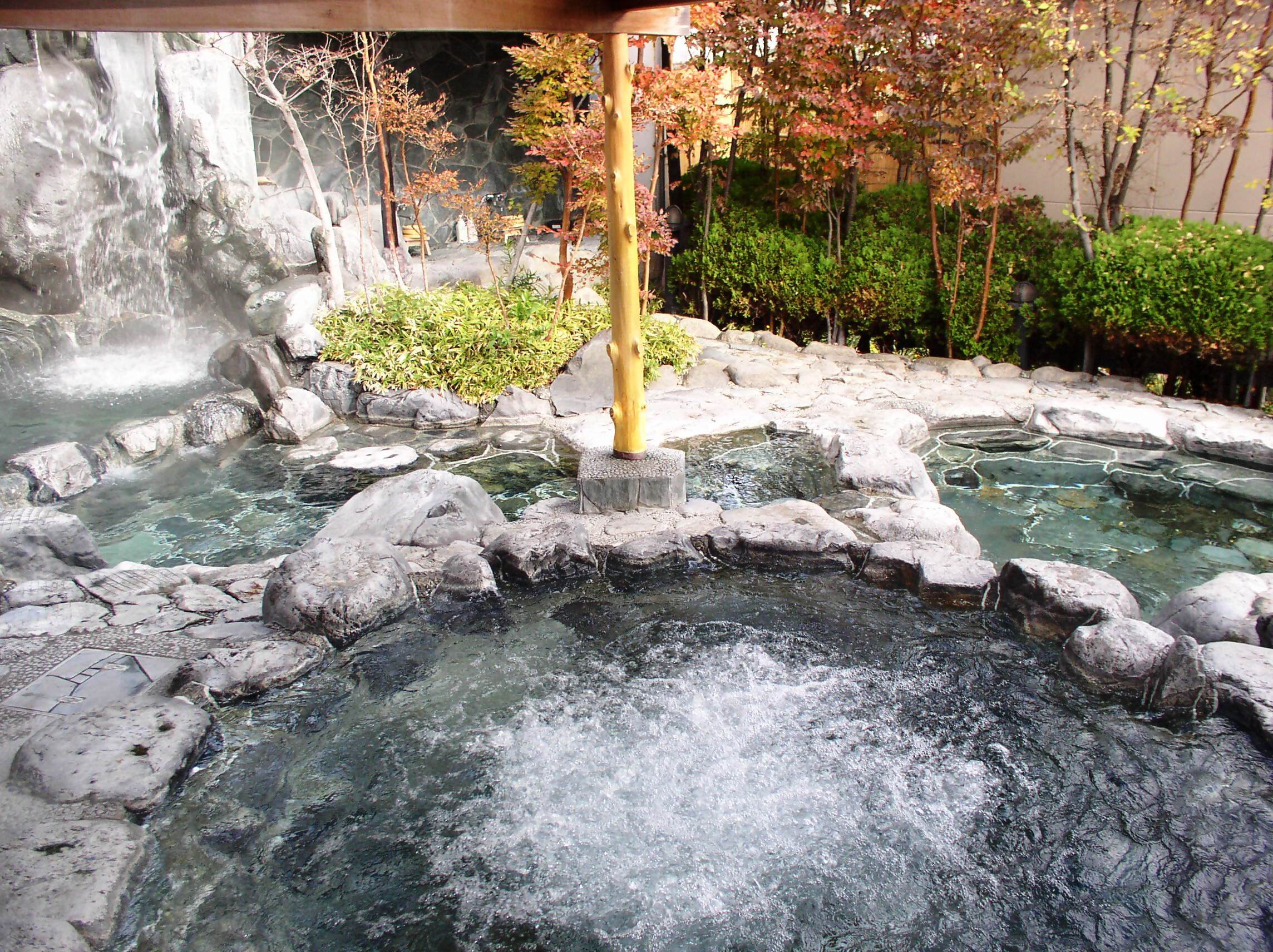 湯河原「ゆとろ嵯峨沢の湯」徹底解剖！絶景露天風呂と料金割引の真相