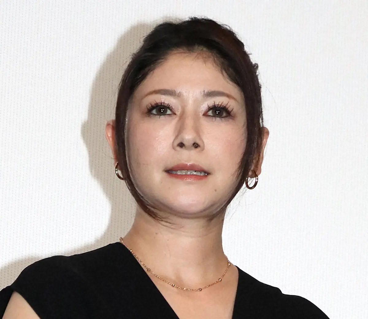 真木よう子の2026年現在｜入院休養の真相と事実婚パートナーとの今