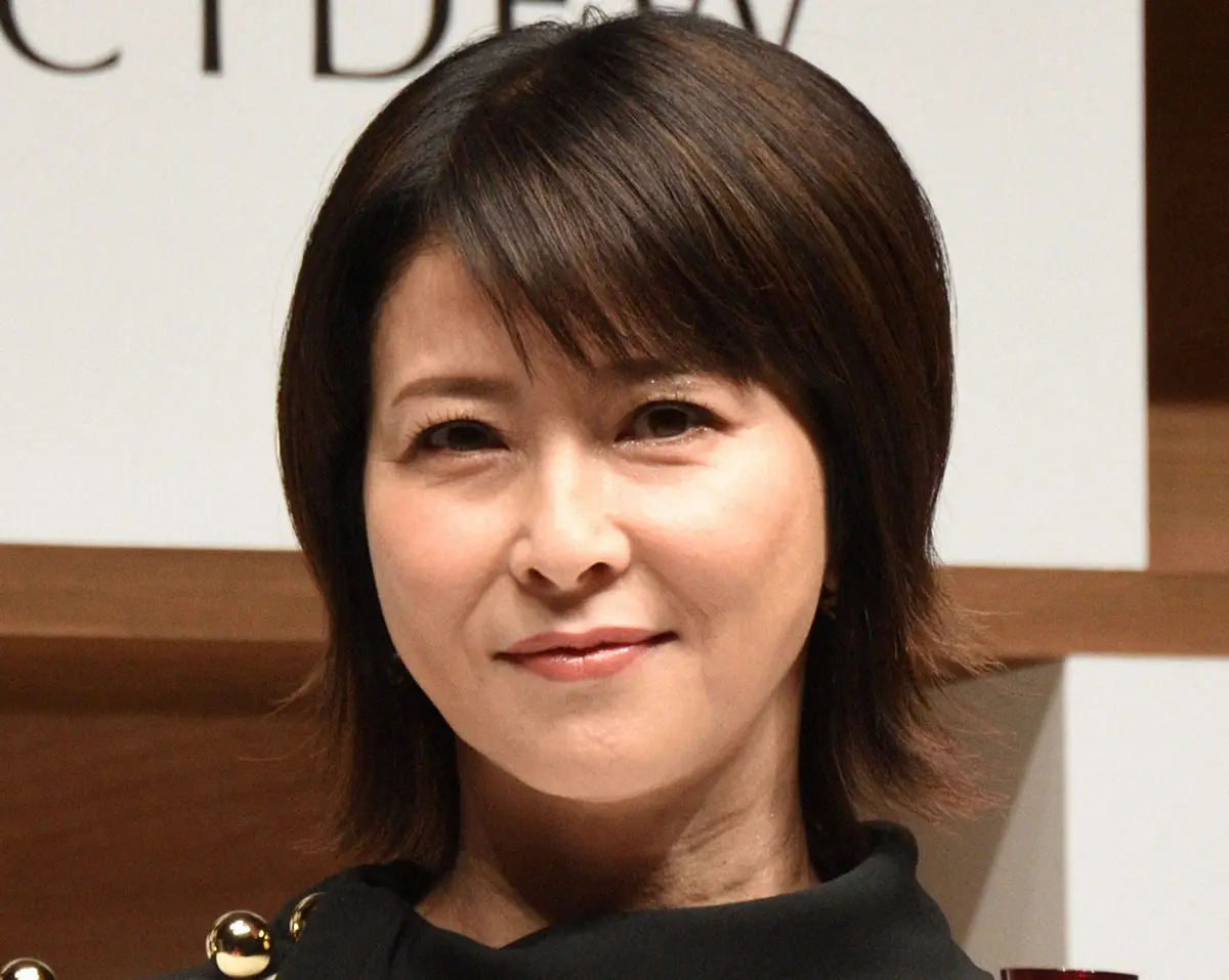 森高千里の現在画像に絶賛の声！奇跡の美貌と若さの秘密を徹底解明