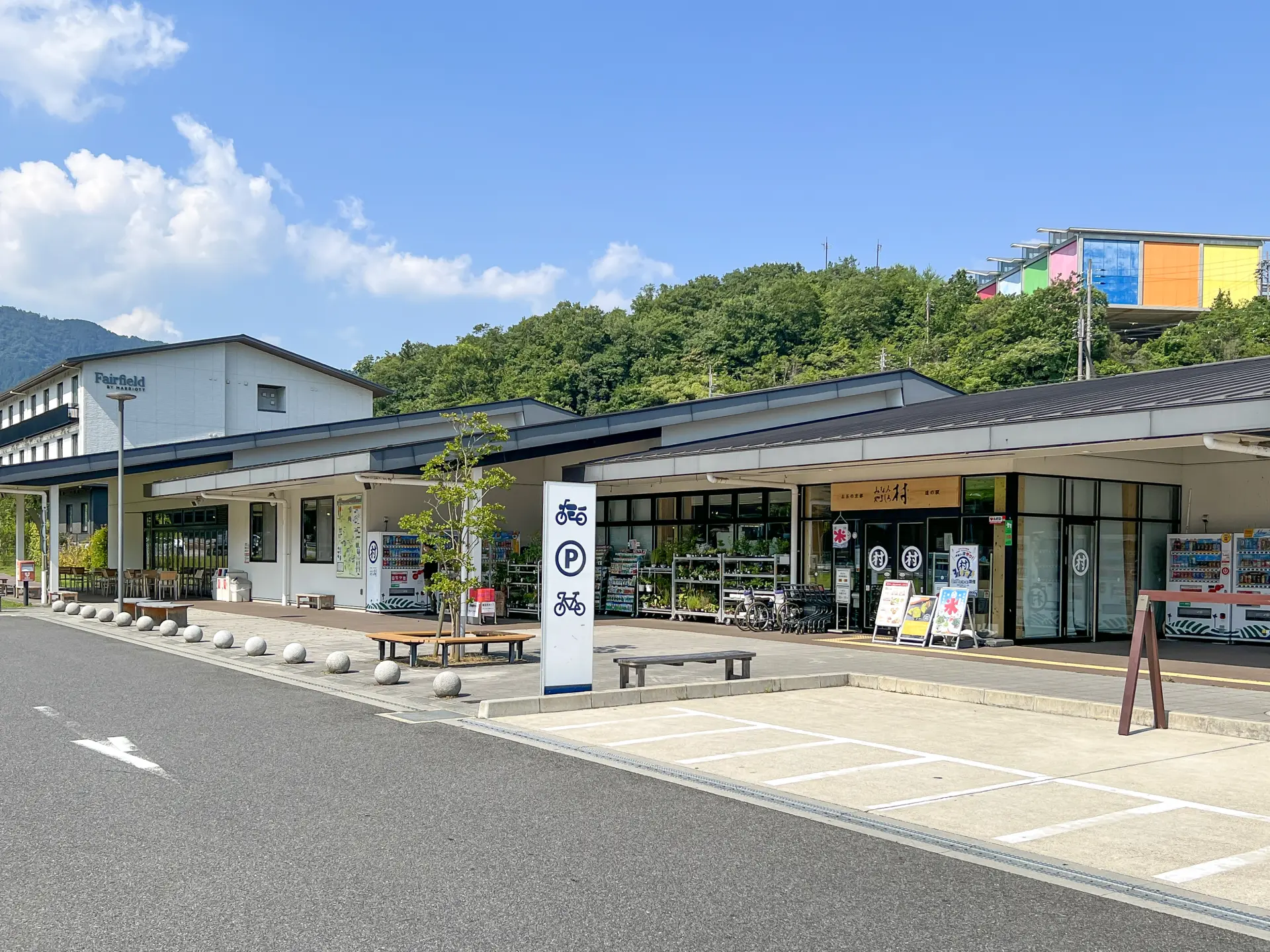京都唯一の村が放つ道の駅の凄み！濃厚抹茶ソフトと混雑完全攻略