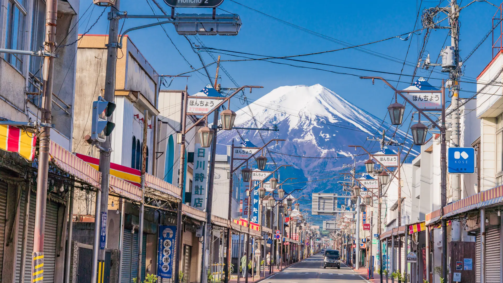 富士吉田市が今熱い！絶景・うどん・移住の真相と2026年最新動向
