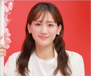 紅白司会はなぜ「下手」と叩かれるのか？生放送ハプニングの裏側