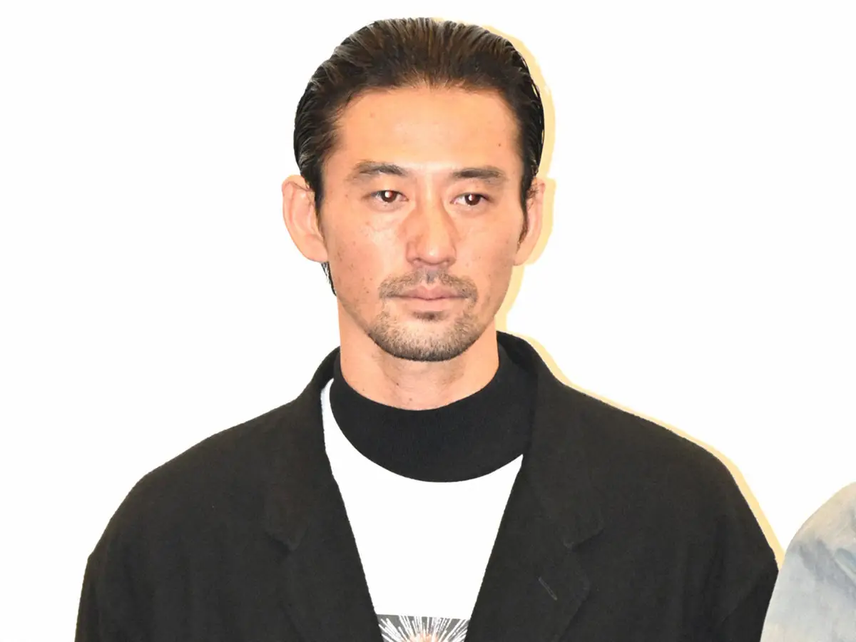 冨永愛の夫との離婚真相とは？パリ在住の元夫と息子・章胤との現在