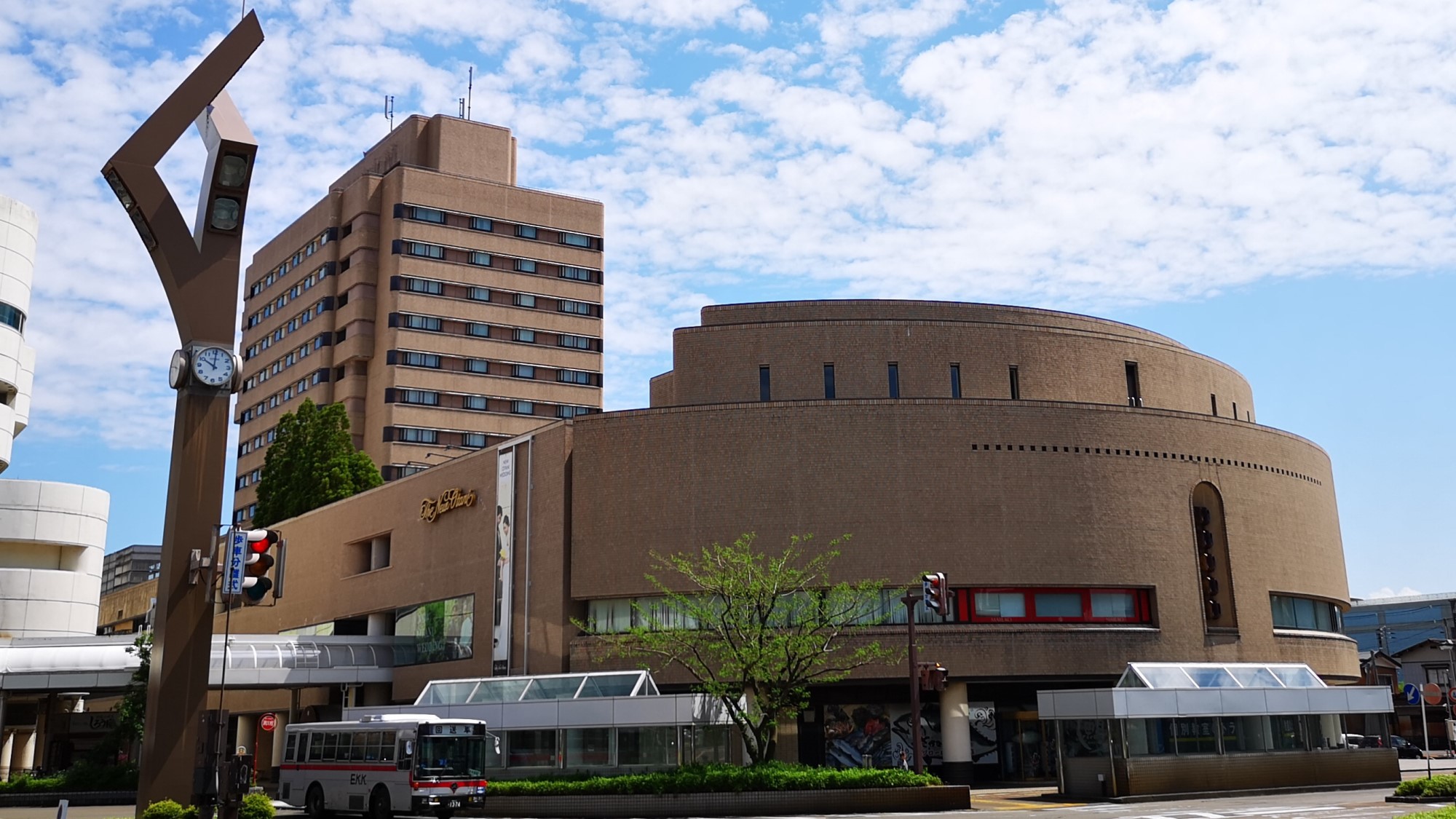 ホテルニューオータニ長岡の評判と朝食・花火予約の裏ワザ徹底解剖