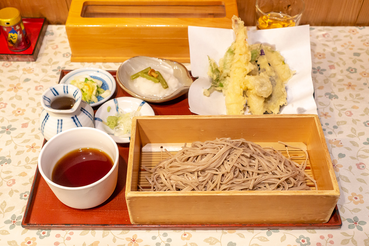 善光寺門前・十割そば大善を徹底解剖！名物メニューと行列回避術