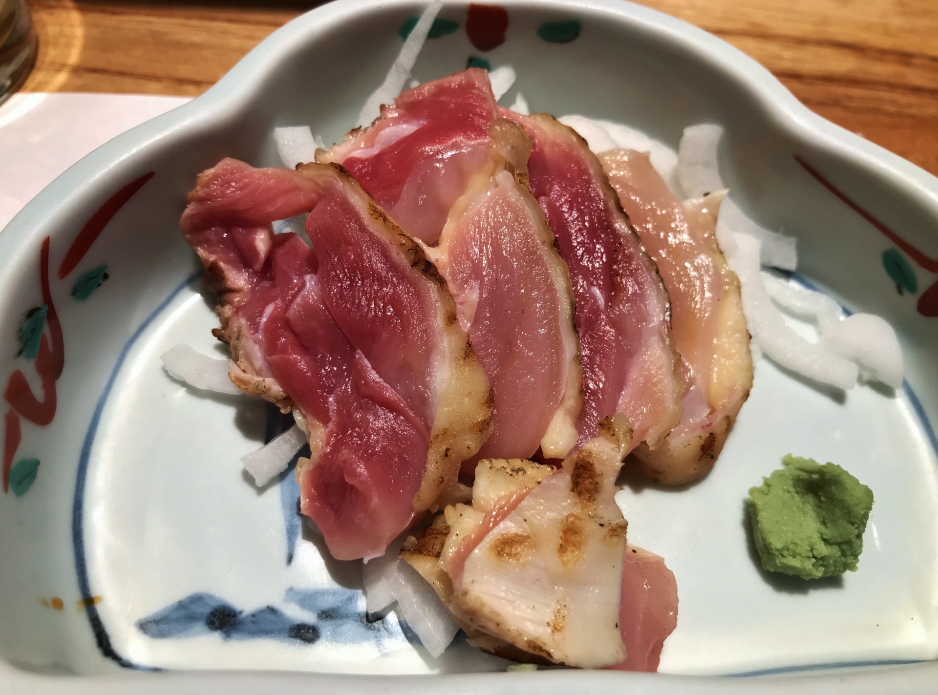 地鶏たたきの真実｜本場が安全な理由と自宅調理の罠【2026最新】