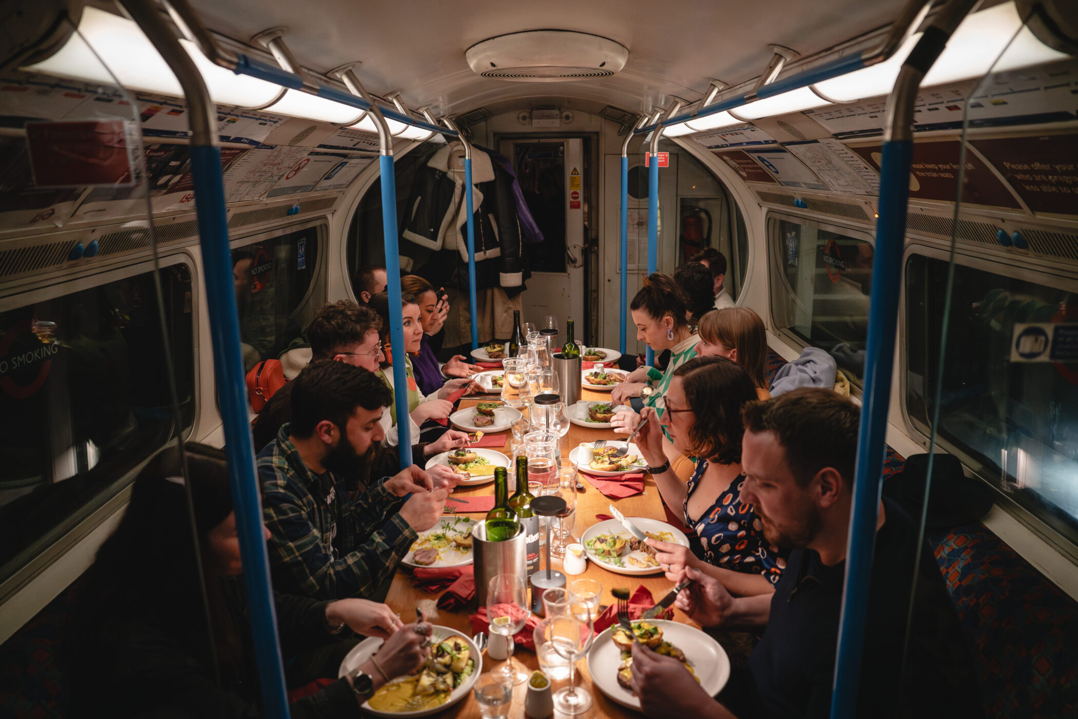 Supperclub. Tube - Dining on a Tube Train