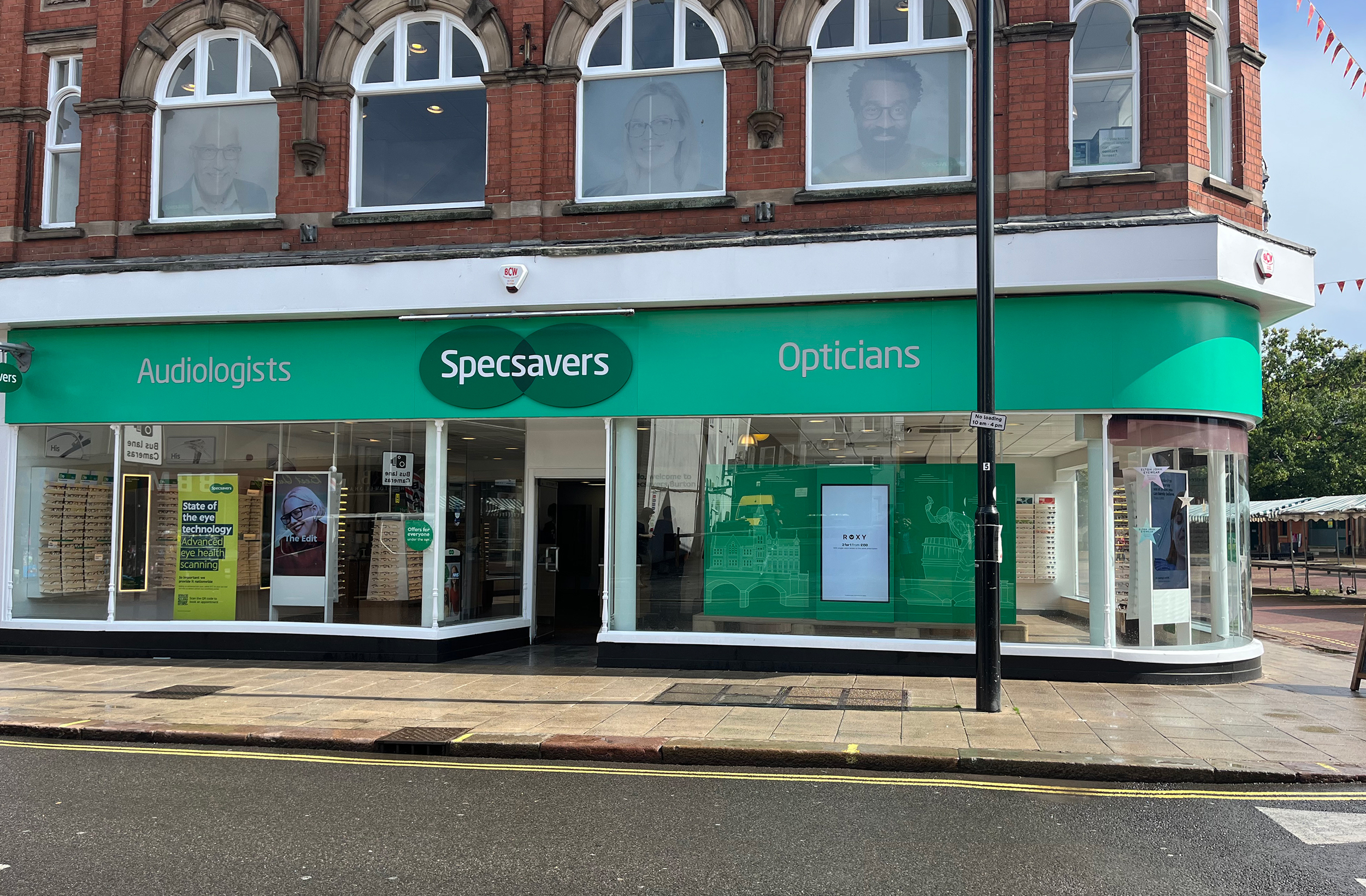 Specsavers Opticians and Audiologists - Burton on Trent