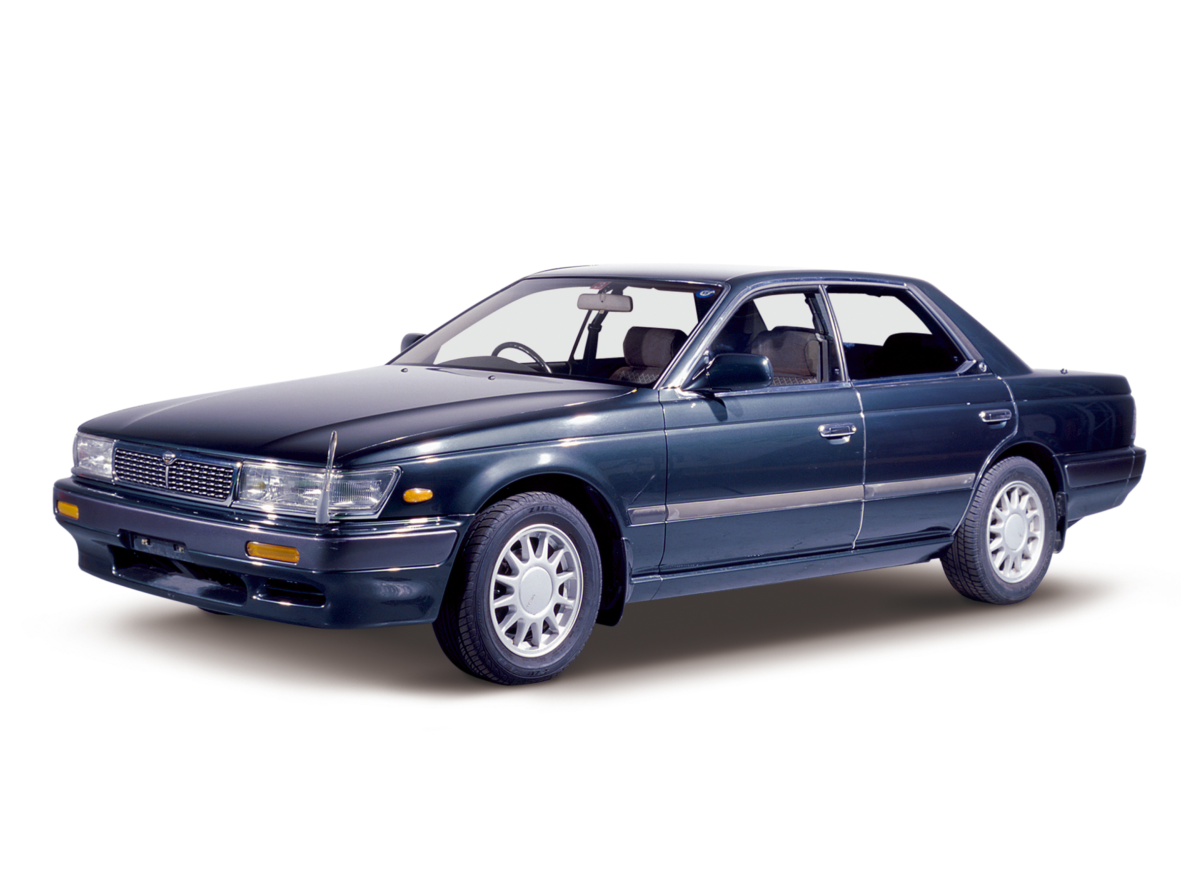 C33ローレル再評価の嵐！2026年最新相場と色褪せぬ名車の魅力