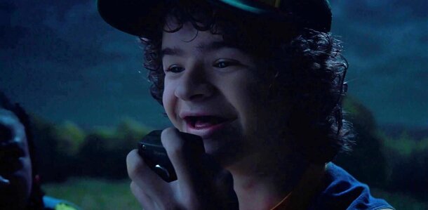 Why Does Dustin Have No Teeth