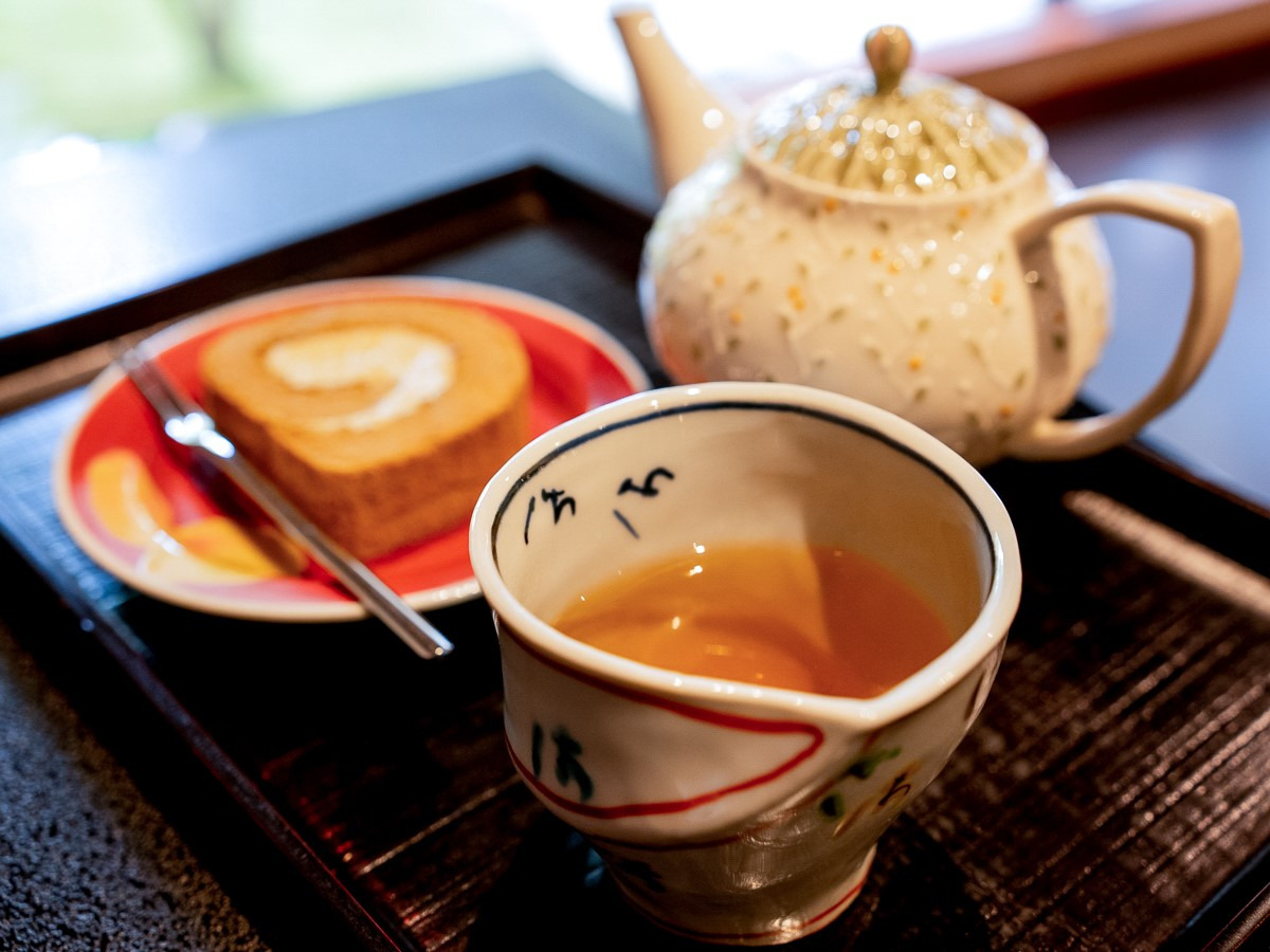 棒茶とは？ほうじ茶・茎茶との違いや加賀棒茶の魅力を徹底解剖