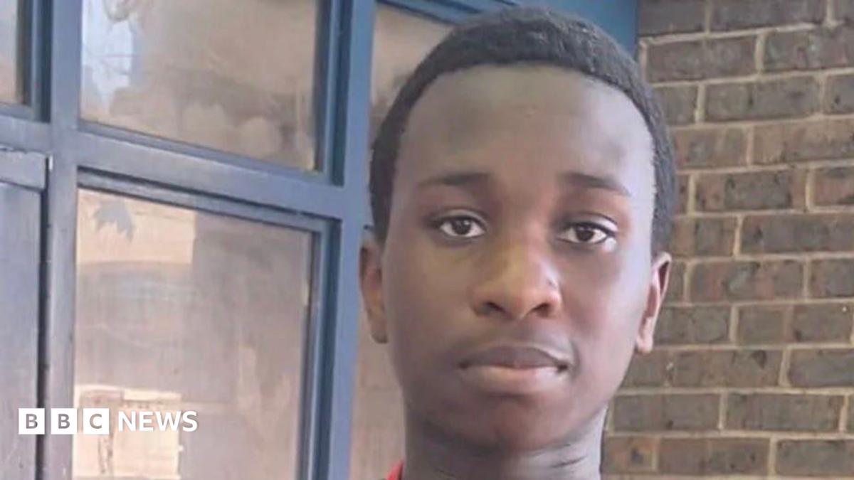 14 Year Old Shot Dead in Woolwich