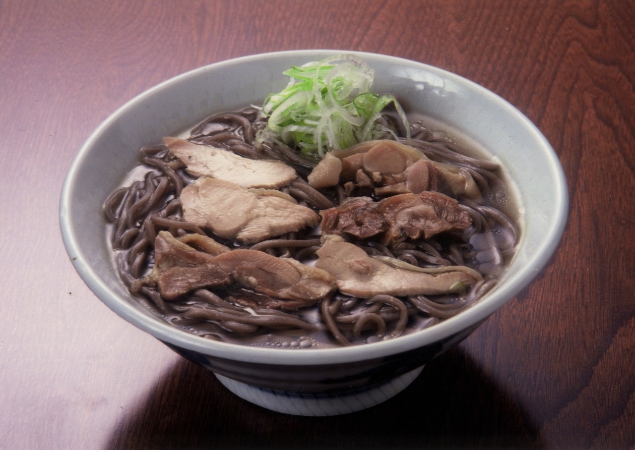 山形発祥冷たい肉そばの魅力と名店ランキング＆再現レシピ【2026】