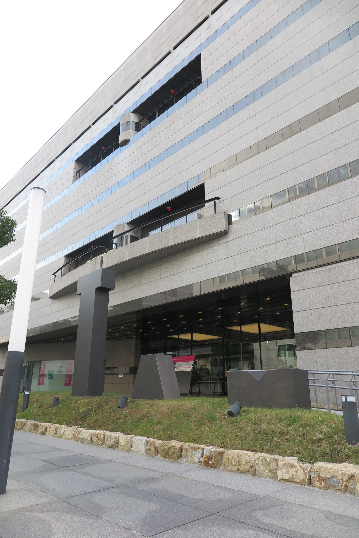【2026最新】高松市美術館の見どころ徹底ガイド！展示・割引・周辺巡り