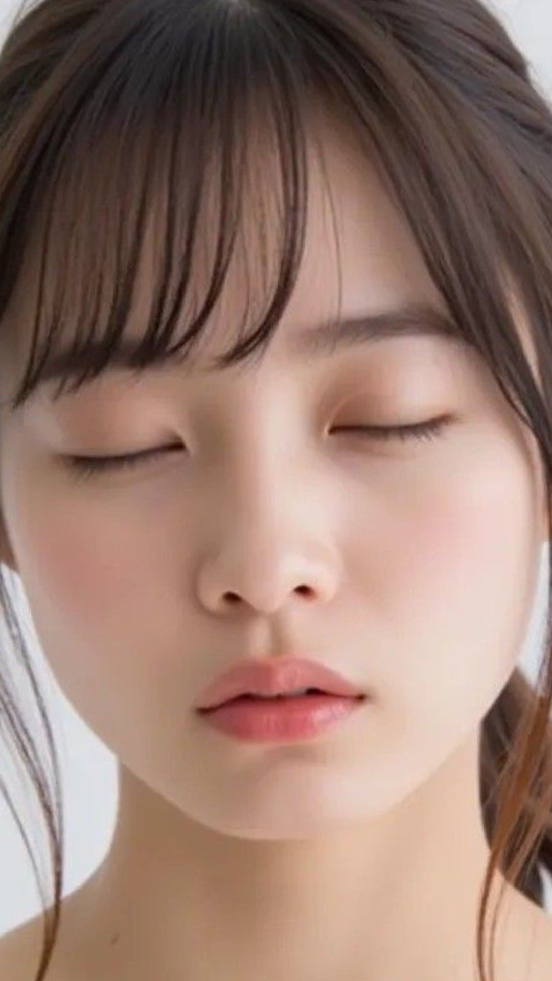 なぜ男は悶絶する？キス顔がかわいい心理の真相とあざとい作り方徹底解説