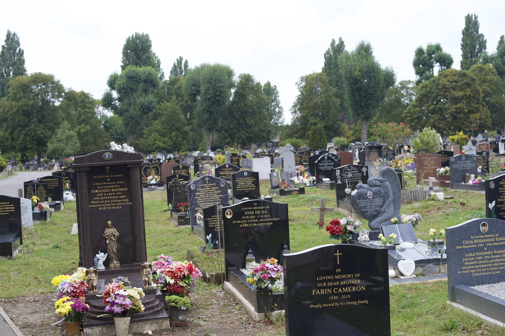 Greenford Park Cemetery Windmill Lane Greenford