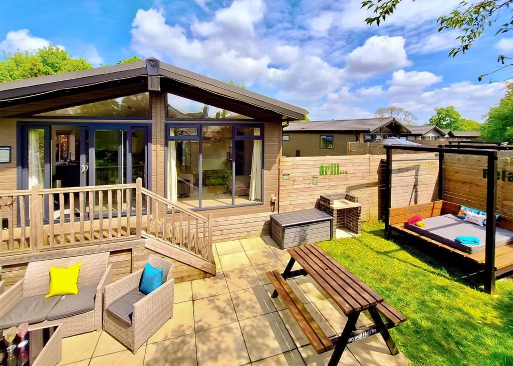 Raywell Hall Country Lodge Park Riplingham Road Raywell Cottingham