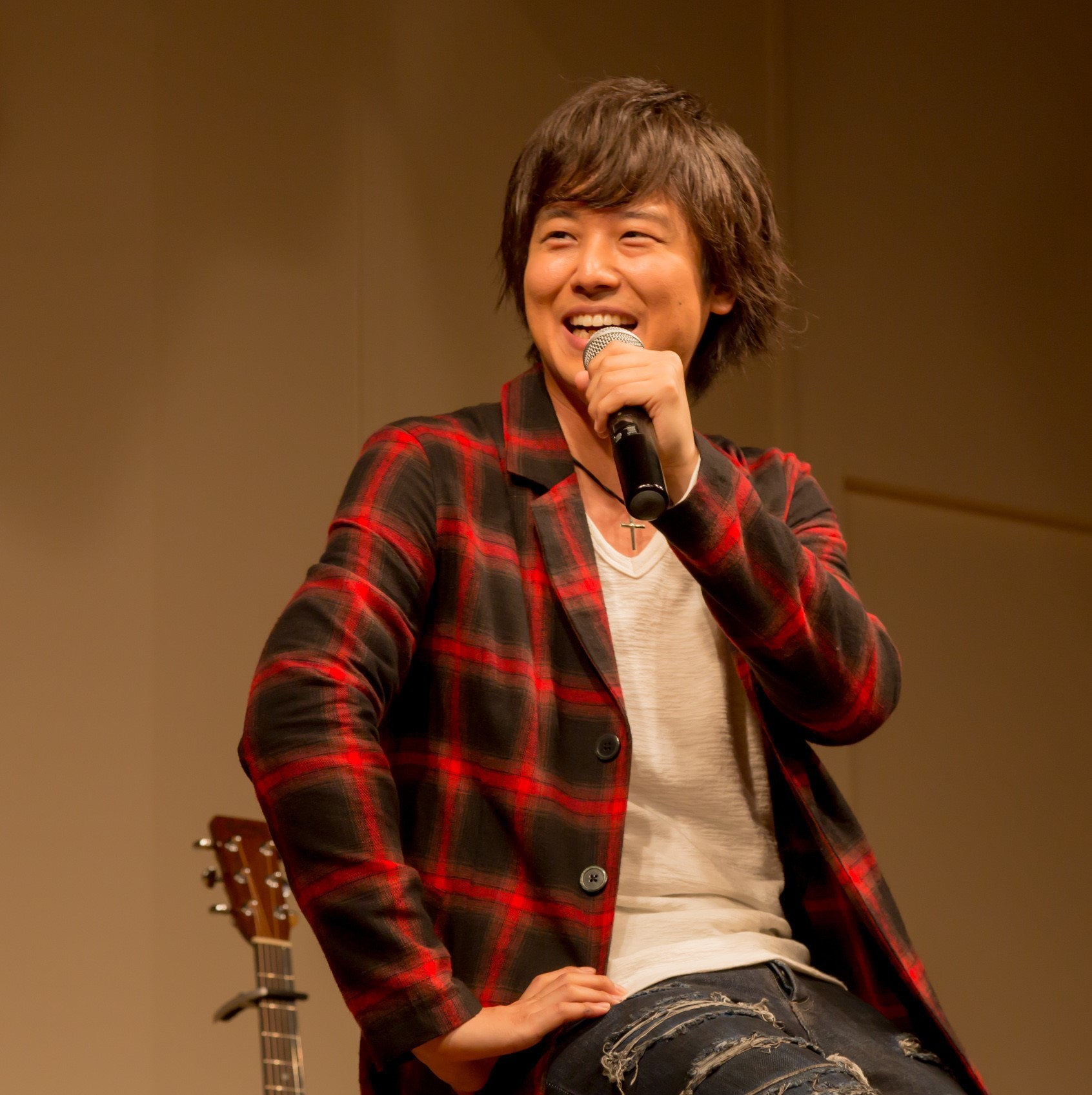 三浦祐太朗の現在｜妻・牧野由依との育児や母・山口百恵との絆に迫る