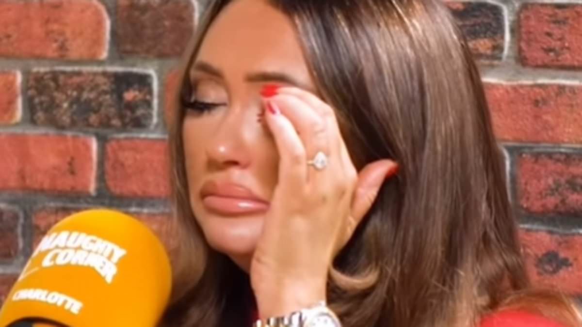 Fans in Disbelief as Charlotte Dawson Confronts Shocking Sexting Betrayal in Front of Cameras