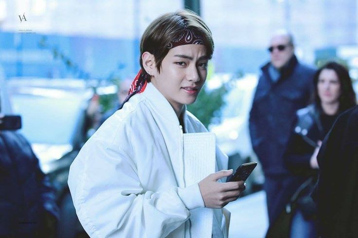 Bts v Not in Opening Scene