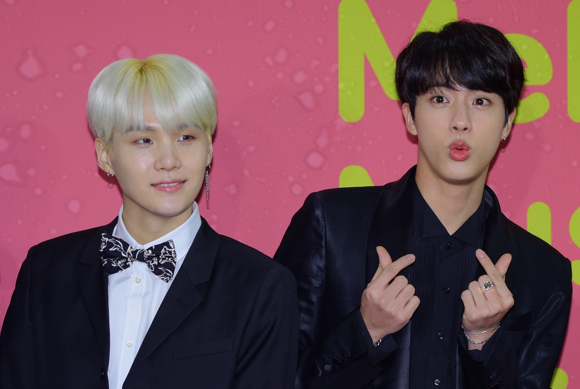 Jin Trying to Woo Suga