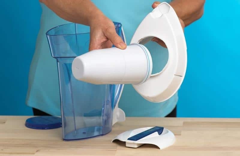 How to Change a Zero Water Filter