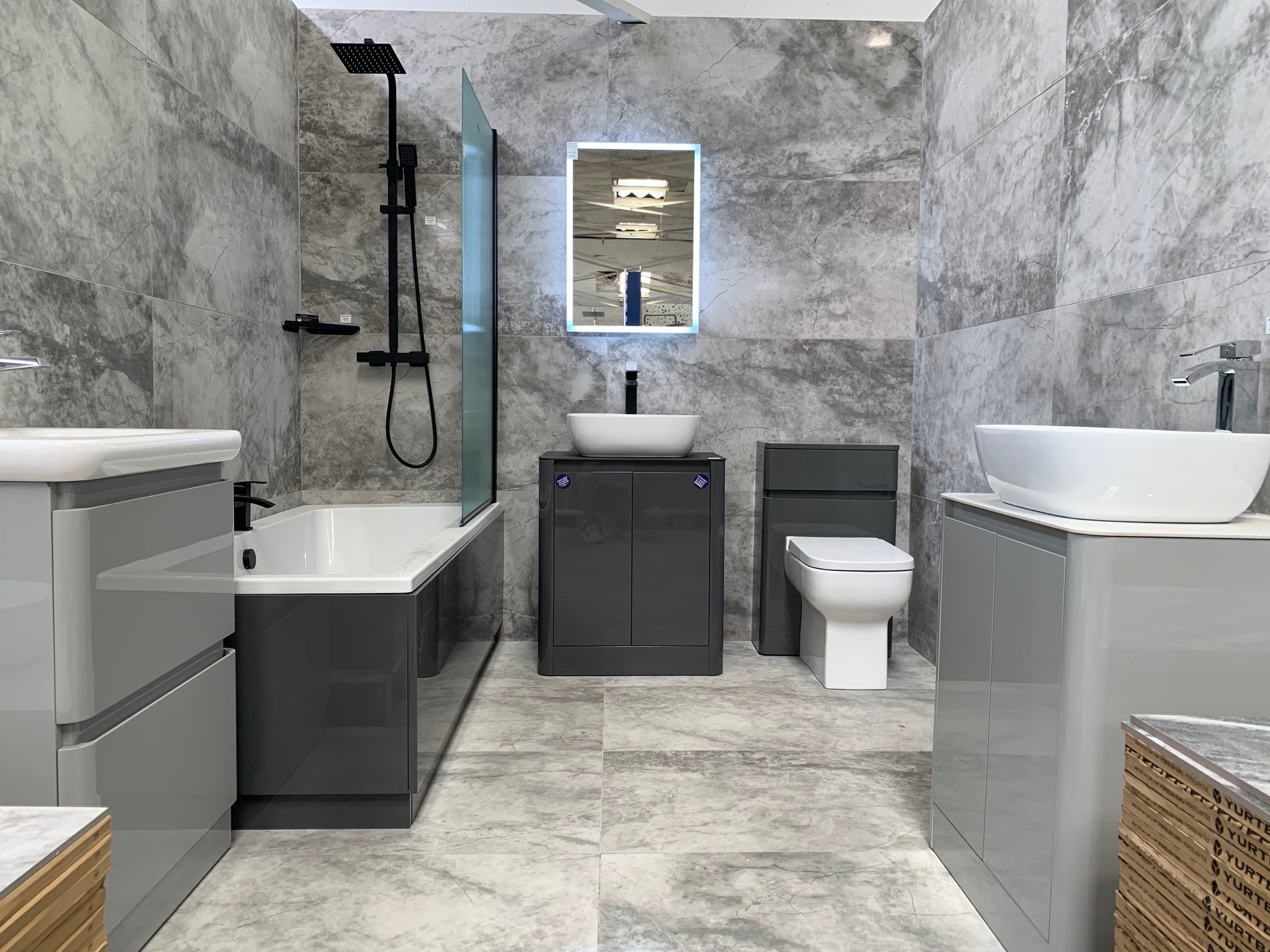 Bubbles & Dreams Bathroom and Tile Warehouse